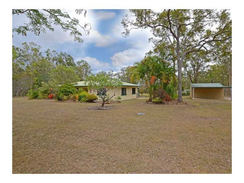 1 Brenda Court, Torbanlea QLD 4662