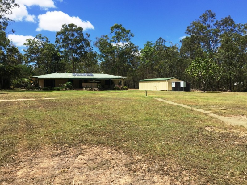 1 Brenda Court, Torbanlea QLD 4662