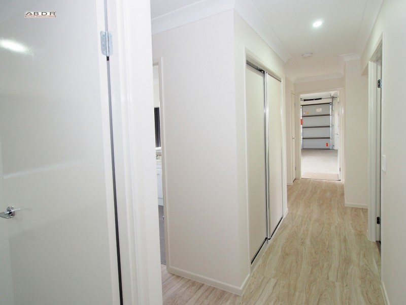 1/1 Traviston Way, Burrum Heads QLD 4659