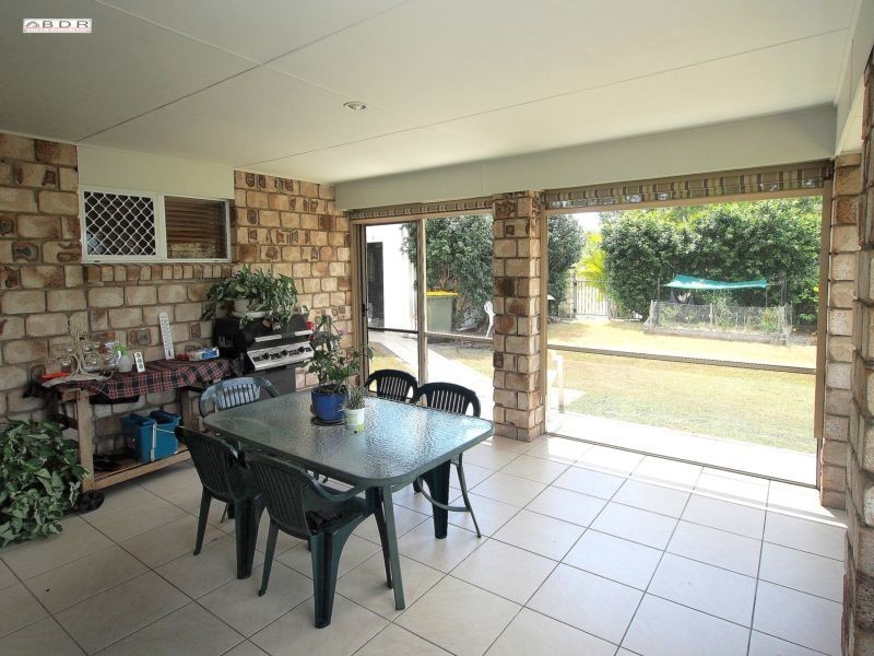 33 Lucas Drive, Burrum Heads QLD 4659