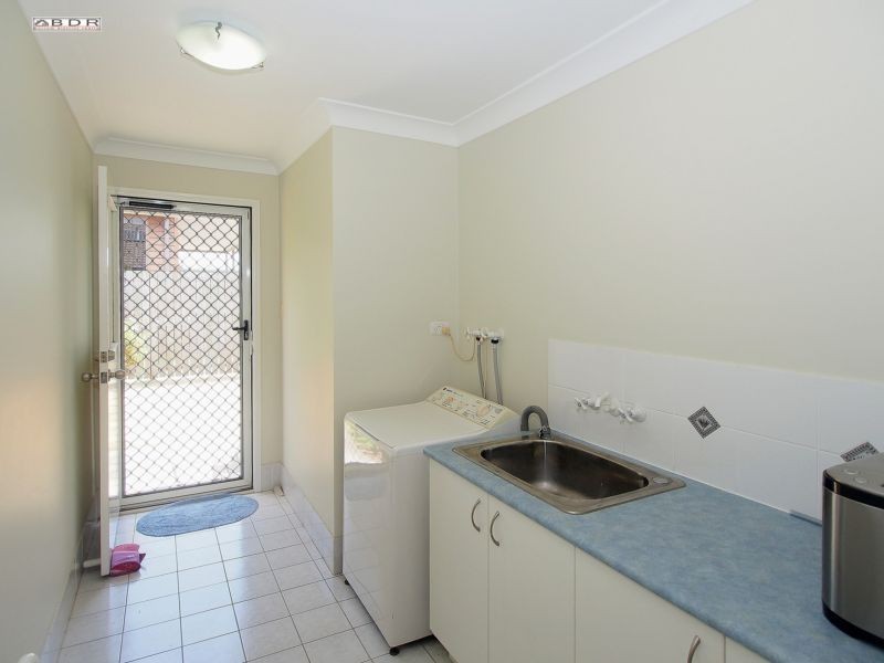33 Lucas Drive, Burrum Heads QLD 4659