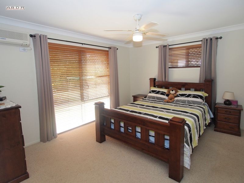 33 Lucas Drive, Burrum Heads QLD 4659