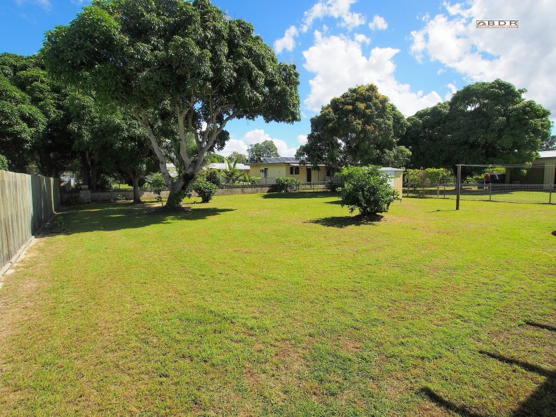 75 Burrum Street, Burrum Heads QLD 4659
