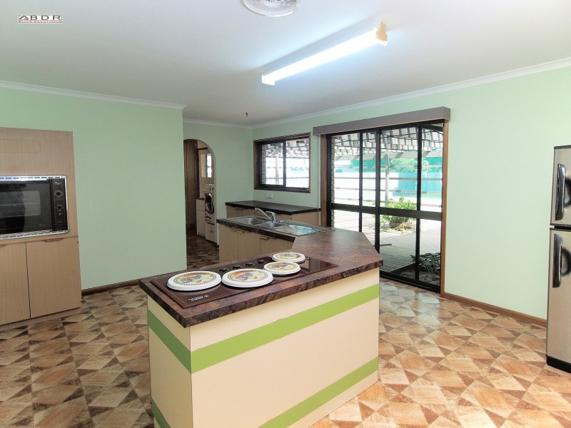 75 Burrum Street, Burrum Heads QLD 4659