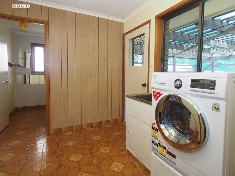 75 Burrum Street, Burrum Heads QLD 4659