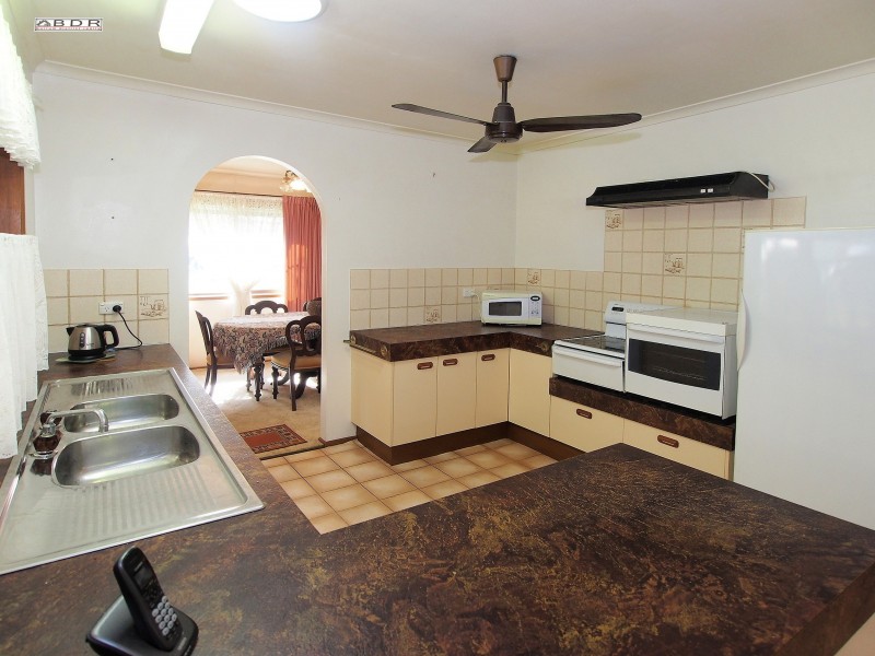 11 Coal Street, Howard QLD 4659