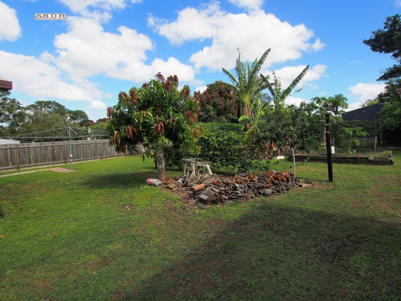 11 Coal Street, Howard QLD 4659