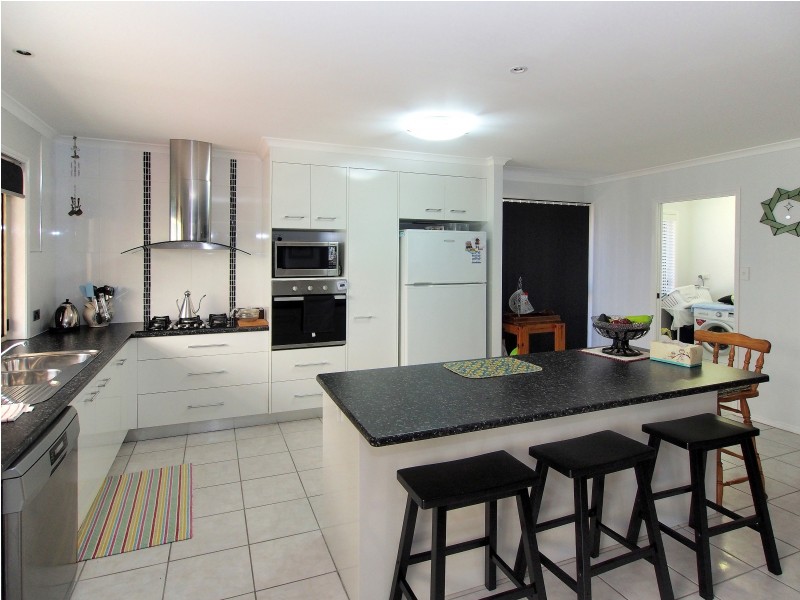 42 Orchid Drive, Burrum Heads QLD 4659