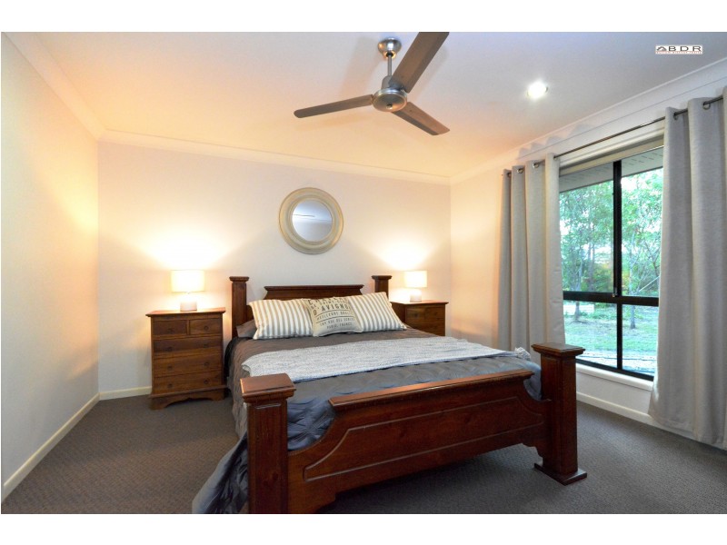 2 Brypat Close, Burrum Heads QLD 4659