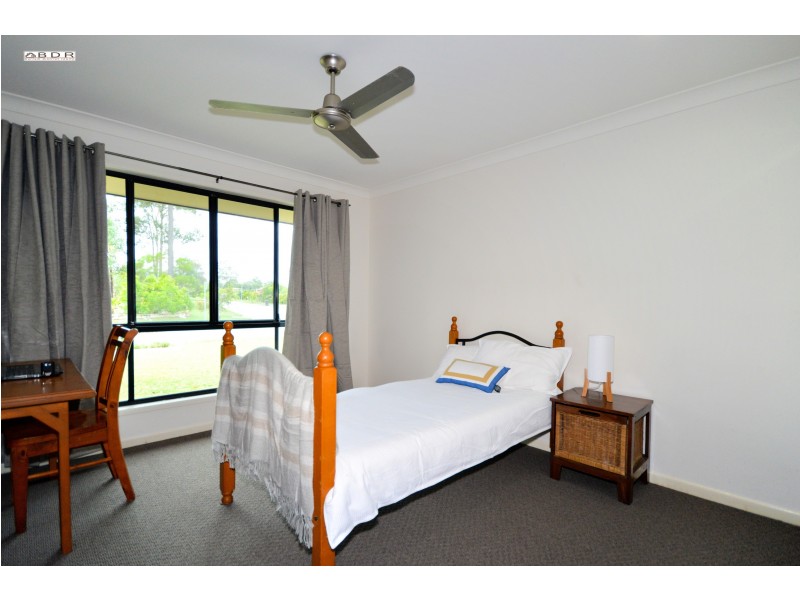 2 Brypat Close, Burrum Heads QLD 4659