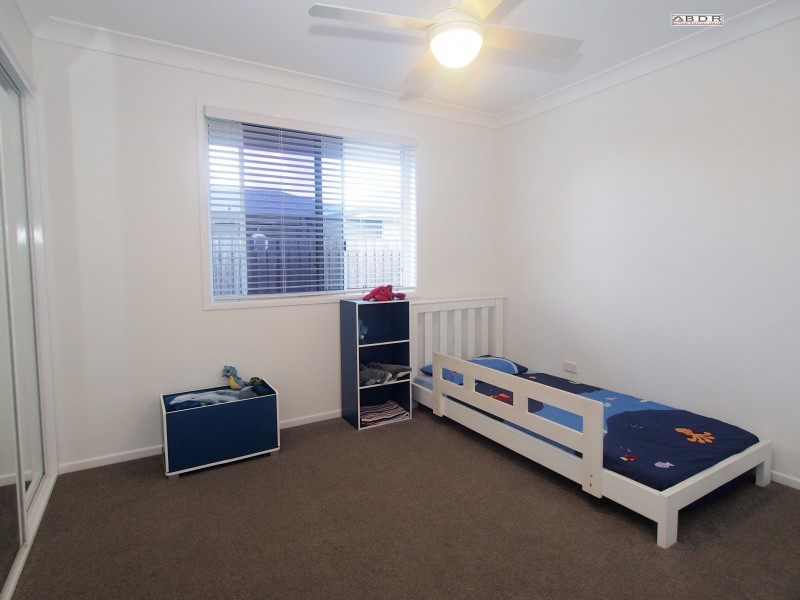 12 Lakeside Drive, Burrum Heads QLD 4659