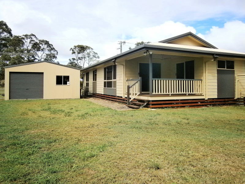 33 East Street, Howard QLD 4659