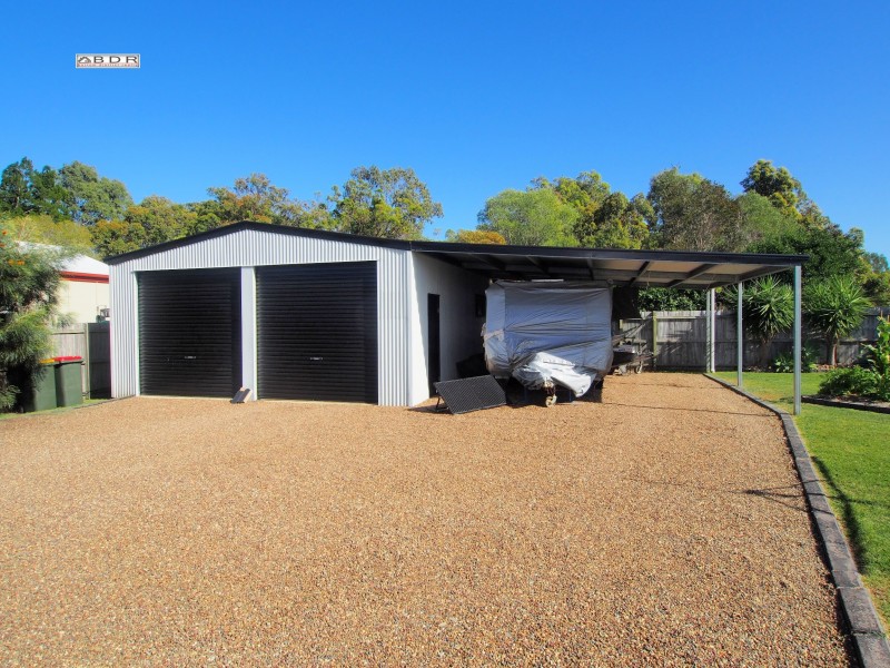 5 Lakes Boulevard, Burrum Heads QLD 4659