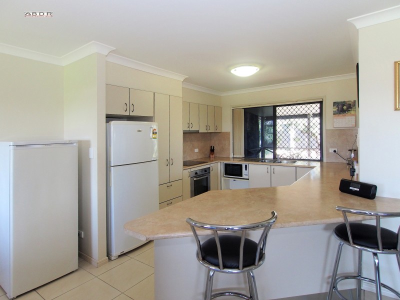 5 Lakes Boulevard, Burrum Heads QLD 4659