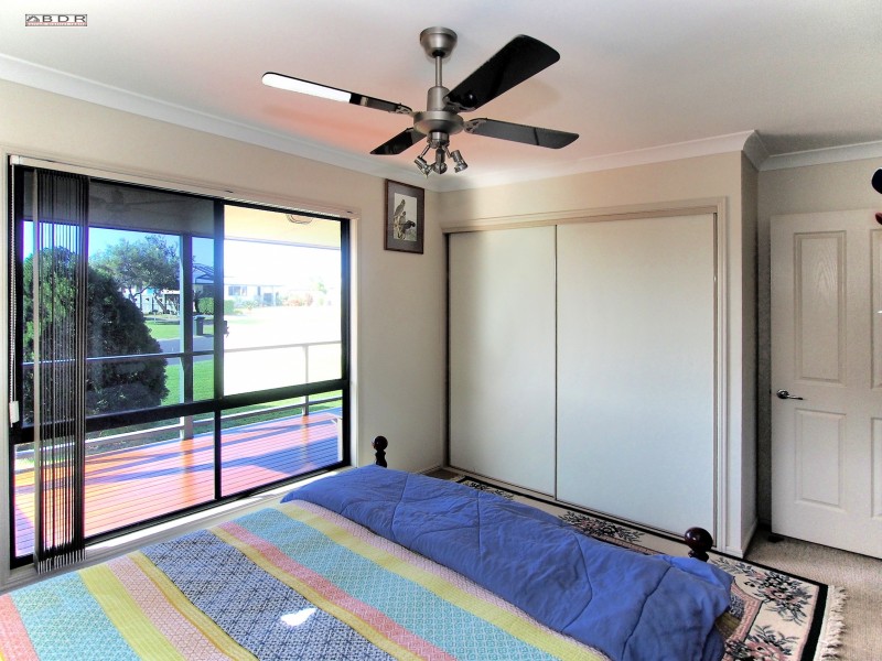 5 Lakes Boulevard, Burrum Heads QLD 4659