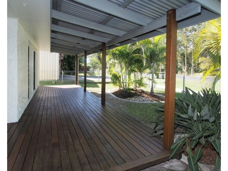 37 Burrum Heads Rd, Burrum Heads QLD 4659