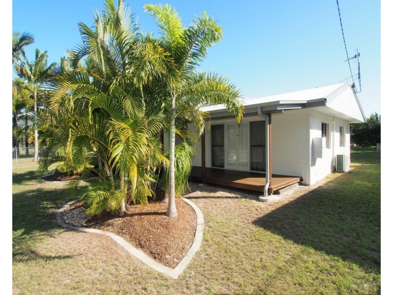 37 Burrum Heads Rd, Burrum Heads QLD 4659