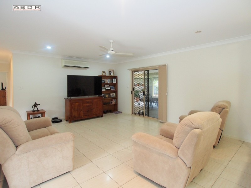 11 Jarrah crt, Burrum Heads QLD 4659
