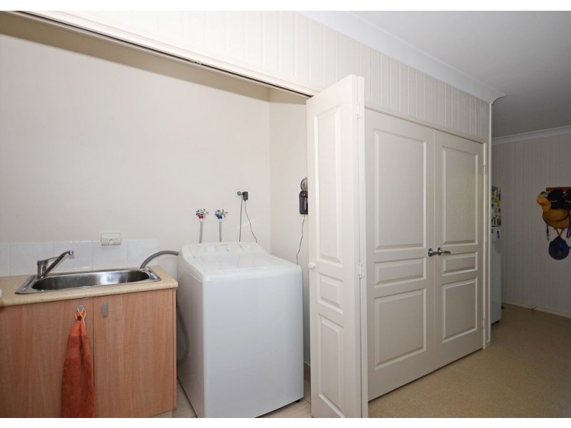 11 Jarrah crt, Burrum Heads QLD 4659