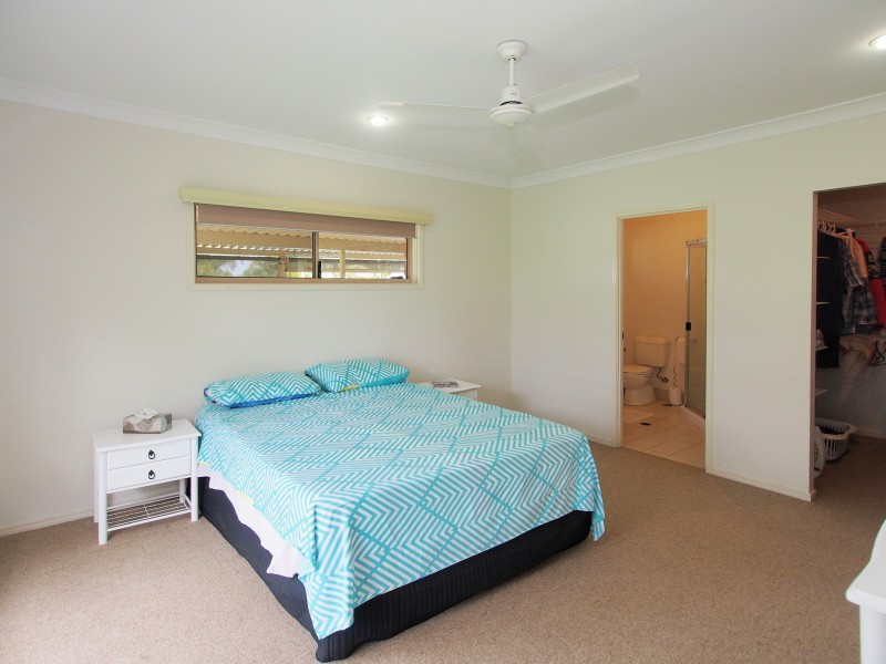 11 Jarrah crt, Burrum Heads QLD 4659