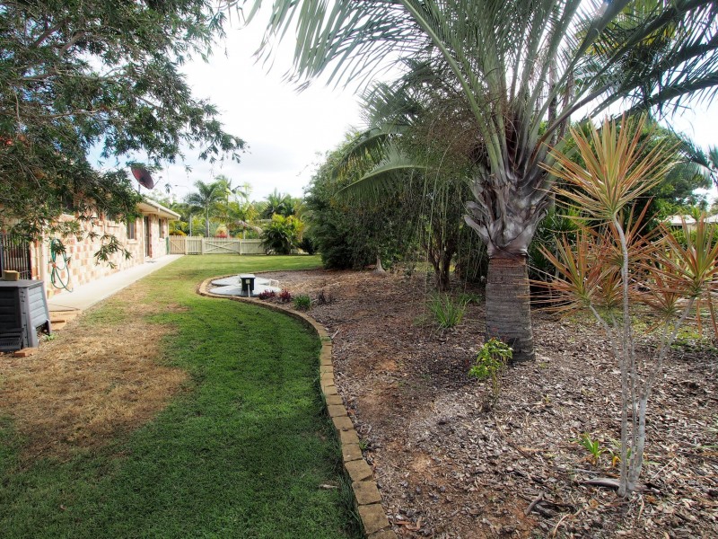 11 Jarrah crt, Burrum Heads QLD 4659