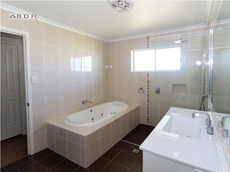 67 Riverview Drive, Burrum Heads QLD 4659