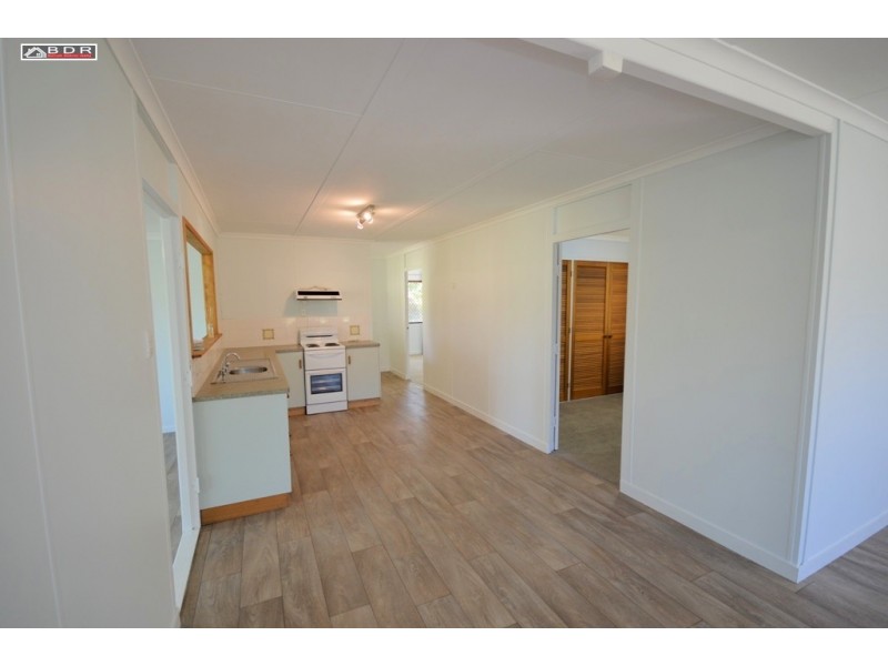 86 Old Bruce Highway, Howard QLD 4659