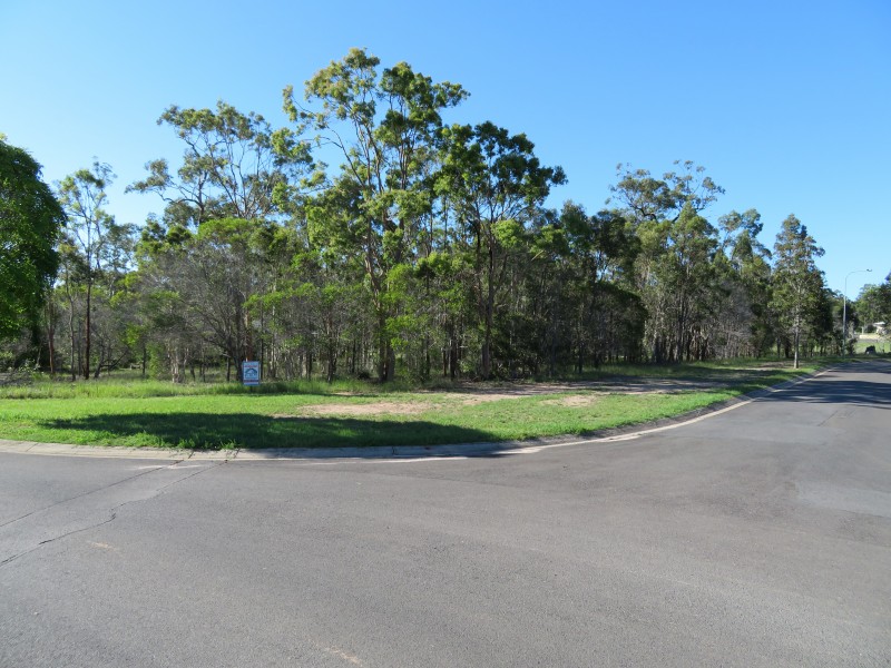 17 Southfork Cct, Burrum Heads QLD 4659