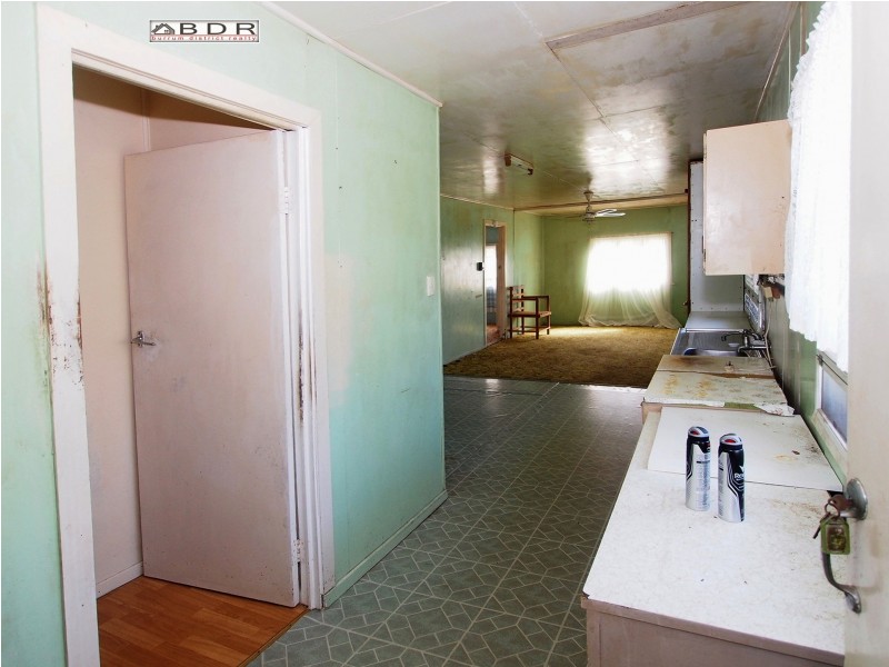 14-16 King Street, Howard QLD 4659