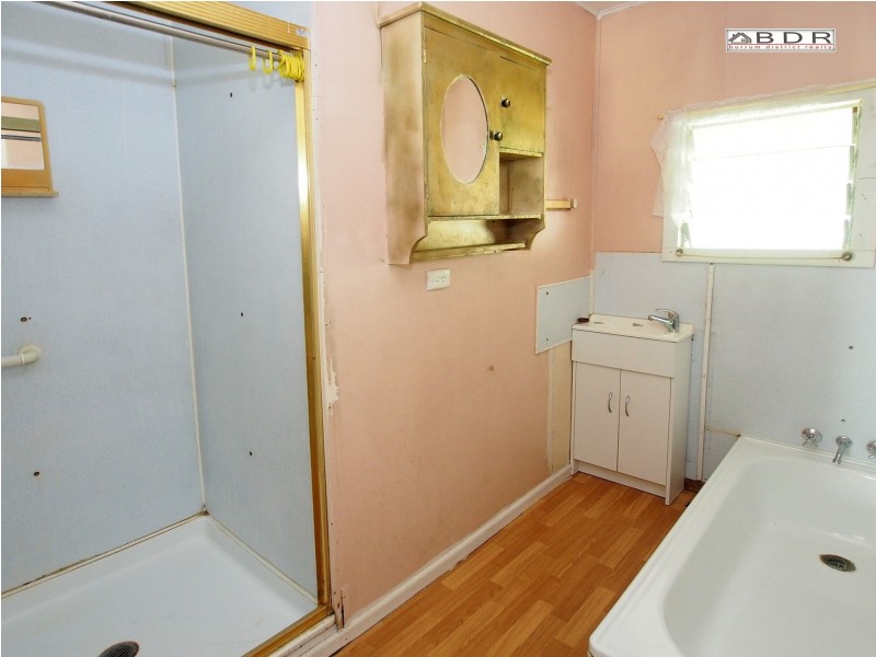 14-16 King Street, Howard QLD 4659