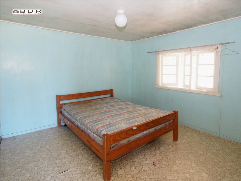 14-16 King Street, Howard QLD 4659