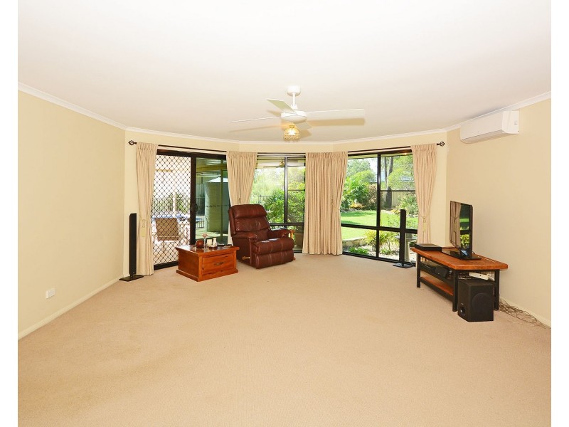 1 Brypat Close, Burrum Heads QLD 4659