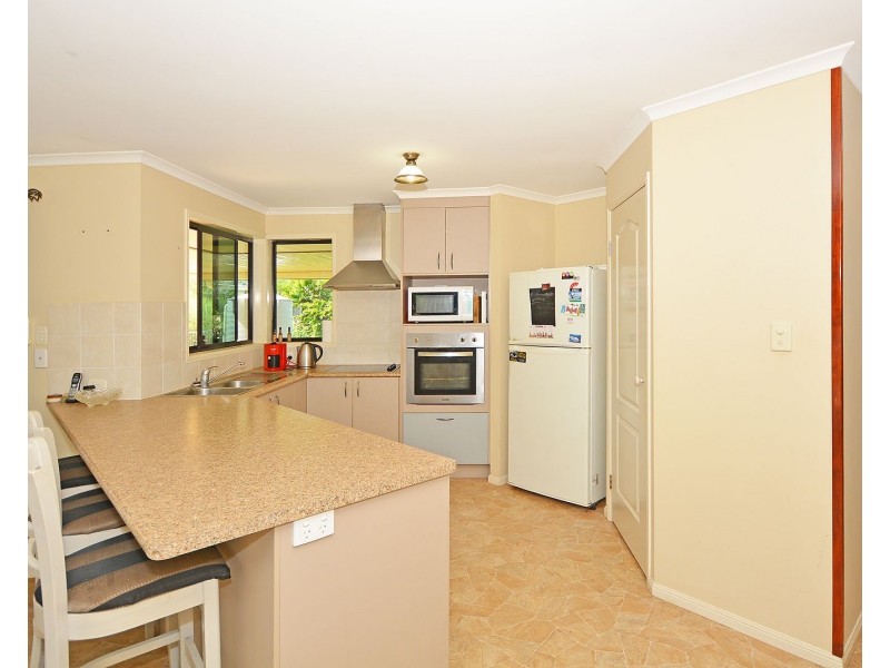 1 Brypat Close, Burrum Heads QLD 4659