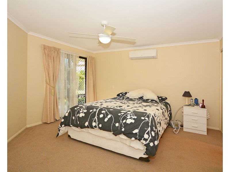 1 Brypat Close, Burrum Heads QLD 4659
