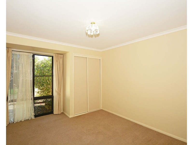 1 Brypat Close, Burrum Heads QLD 4659