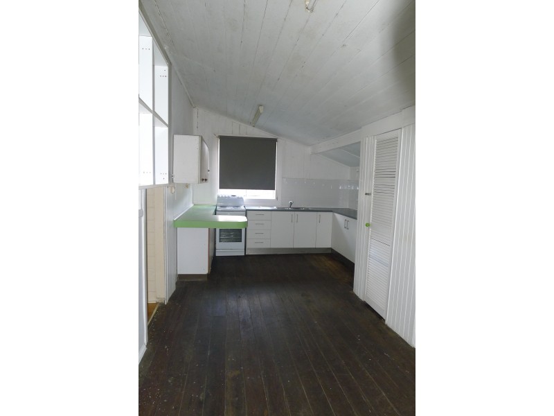 16 Olivers Rd, Burrum Town QLD 4659