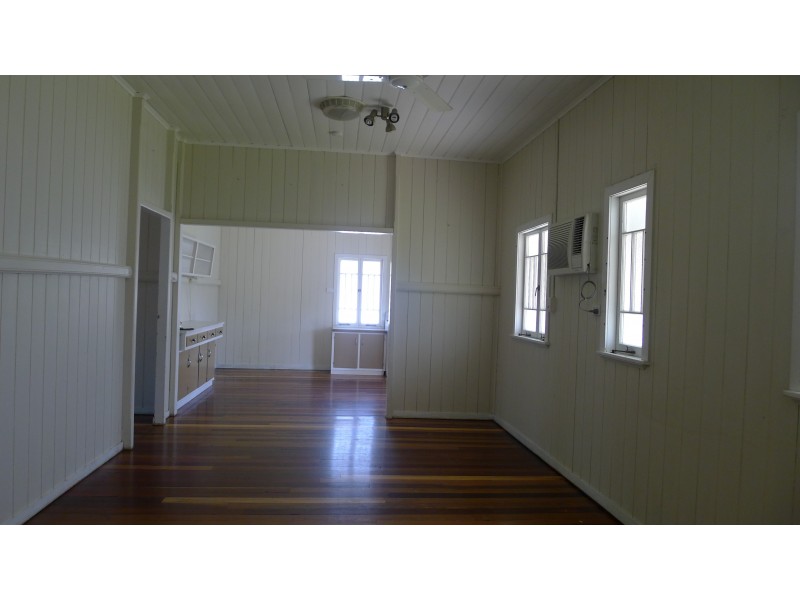 6 Saltwater Creek Rd, Maryborough QLD 4650