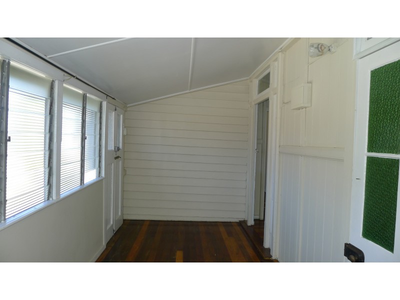 6 Saltwater Creek Rd, Maryborough QLD 4650