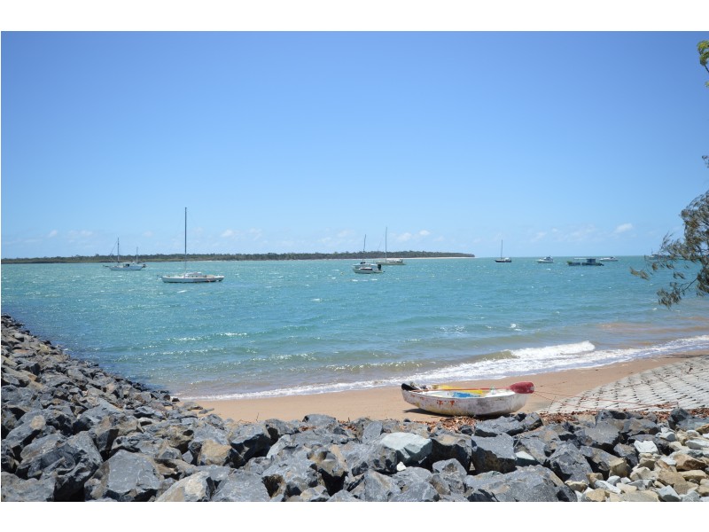 10 Barramundi Drive, Burrum Heads QLD 4659