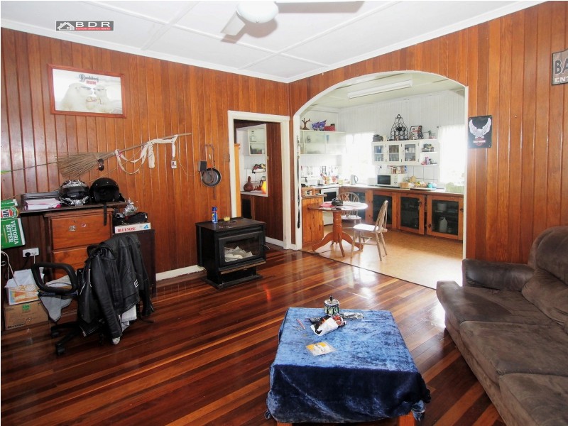 25 East Street, Howard QLD 4659