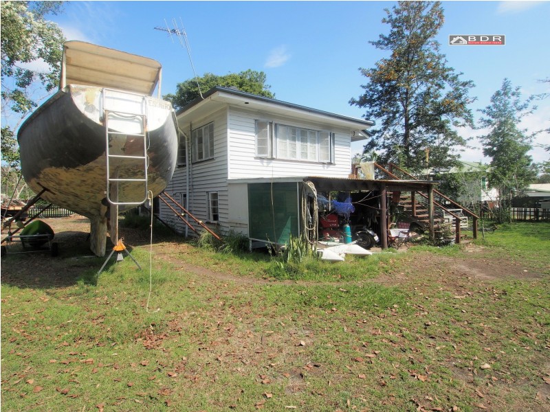 25 East Street, Howard QLD 4659