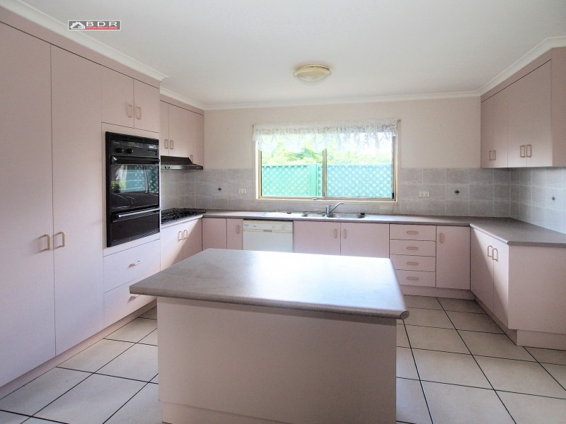 8-10 Annie Street, Howard QLD 4659
