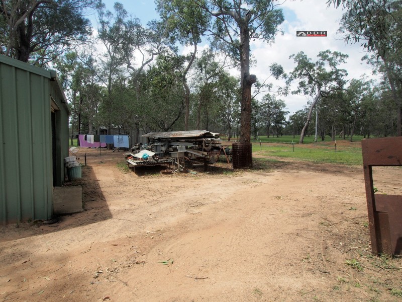 27553 Bruce Hwy, Childers QLD 4660