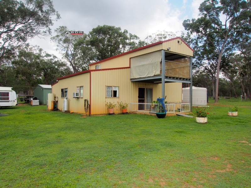 27553 Bruce Hwy, Childers QLD 4660