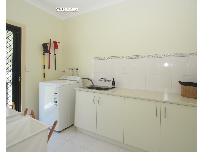 313 Pacific Haven Cct, Pacific Haven QLD 4659