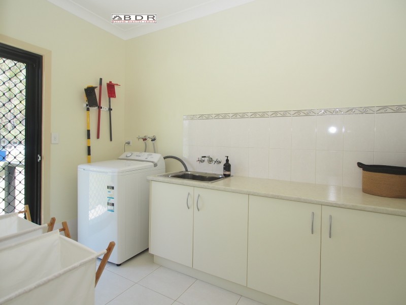 313 Pacific Haven Cct, Pacific Haven QLD 4659