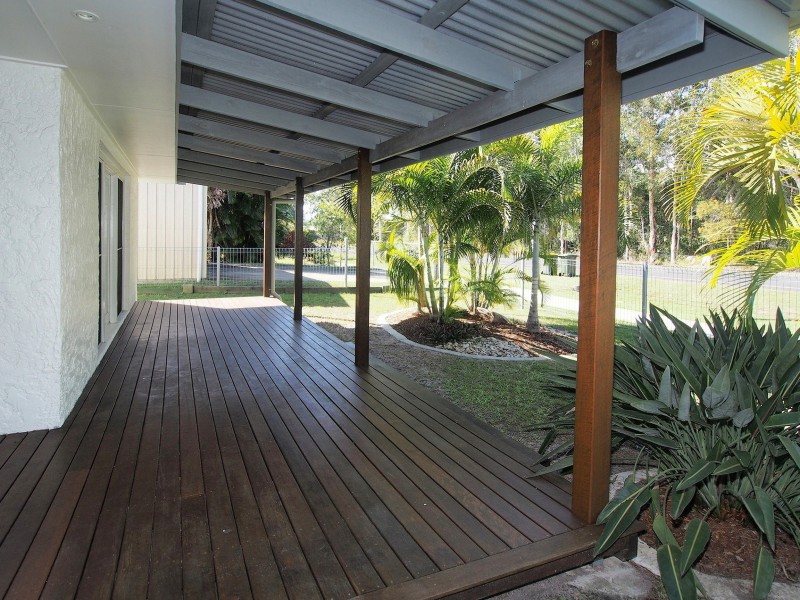 37 Burrum Heads Rd, Burrum Heads QLD 4659