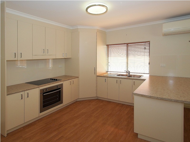 37 Burrum Heads Rd, Burrum Heads QLD 4659