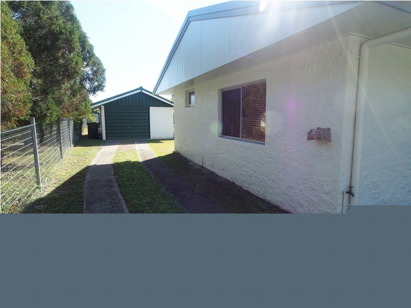 37 Burrum Heads Rd, Burrum Heads QLD 4659