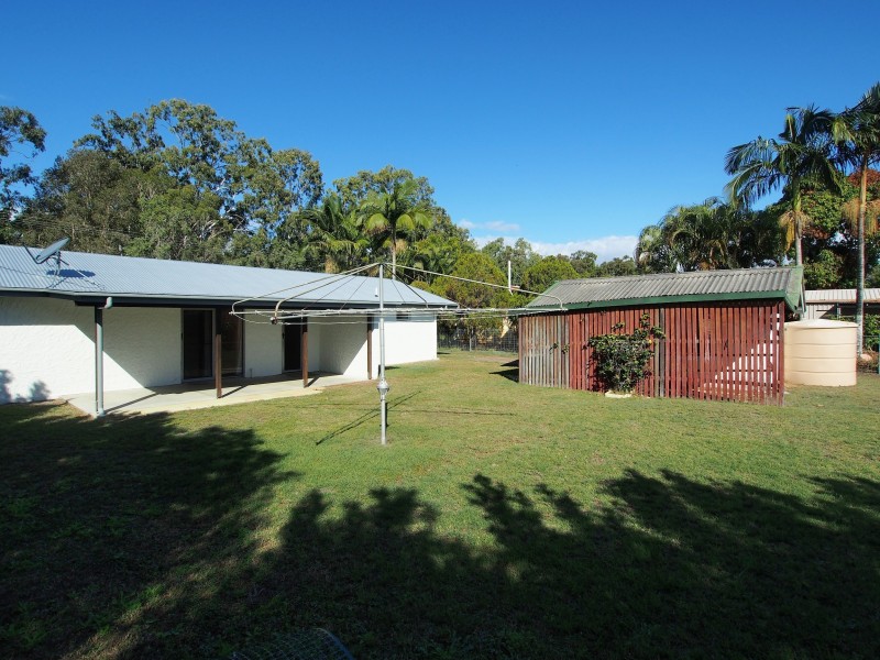 37 Burrum Heads Rd, Burrum Heads QLD 4659